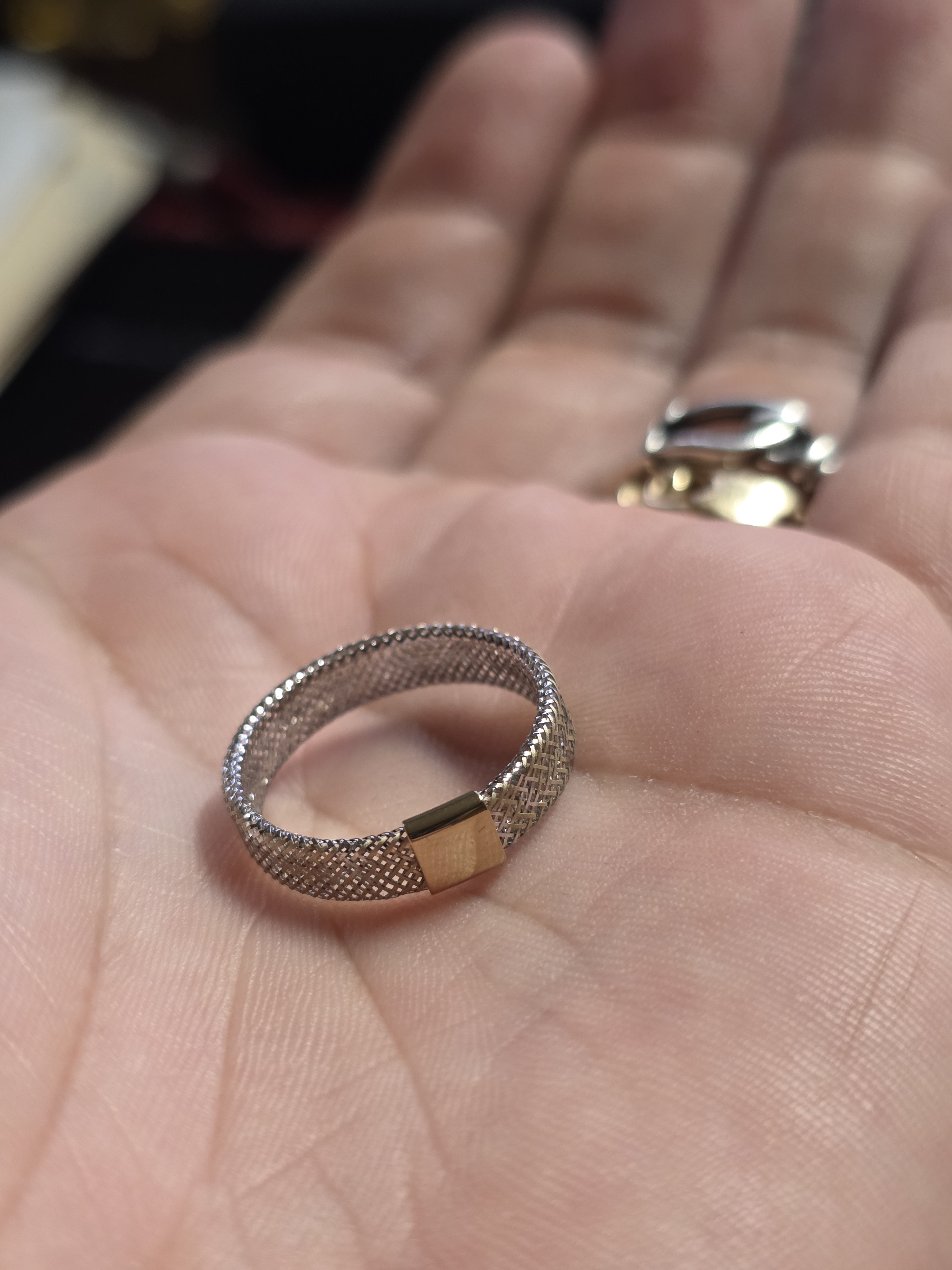 10k Gold Greek Mesh Texture Ring